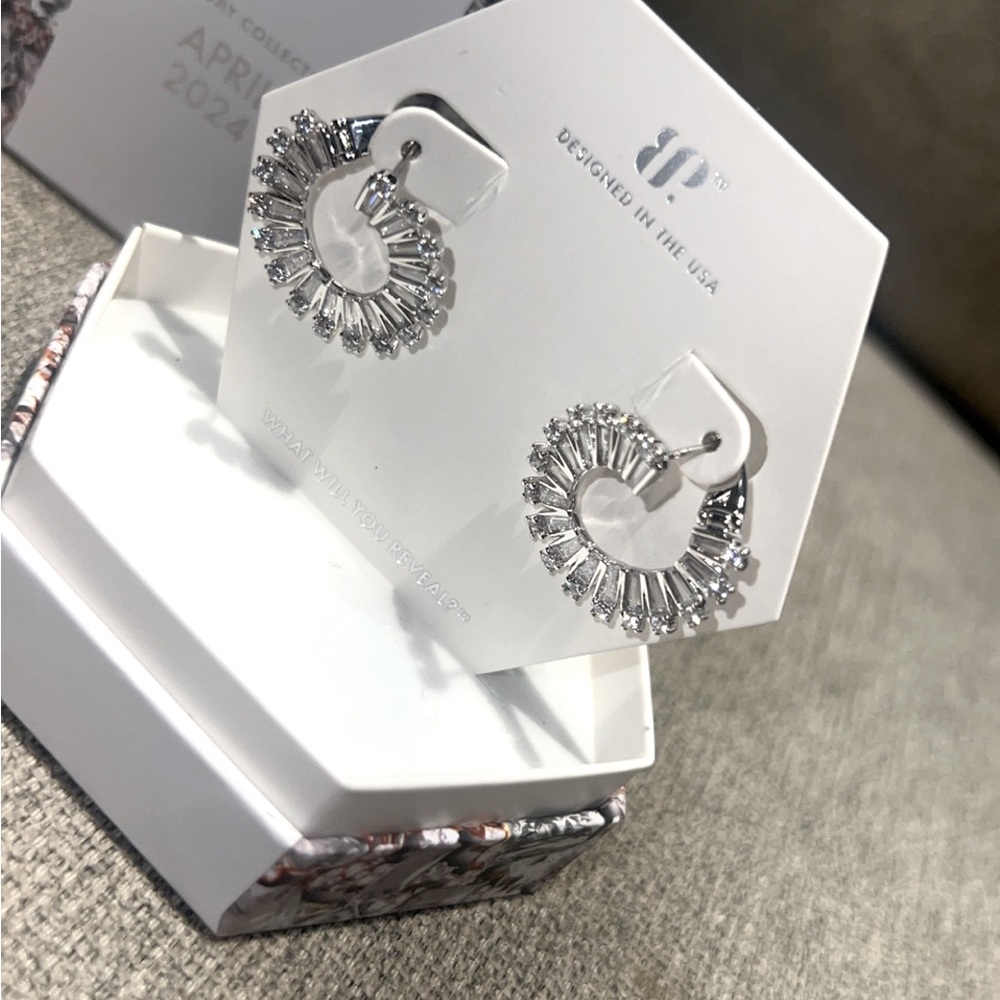 NWT Diamond Cubic Zirconia Earrings